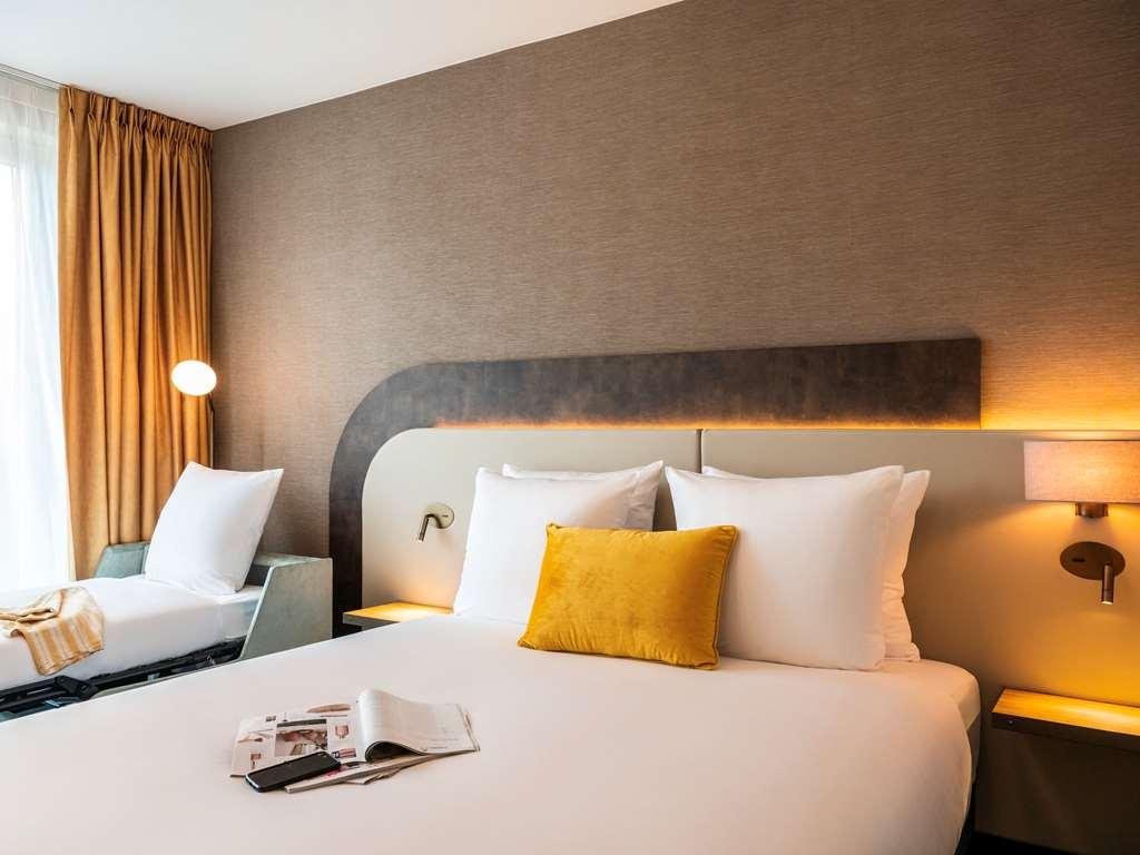Mercure Amsterdam North Station Room photo