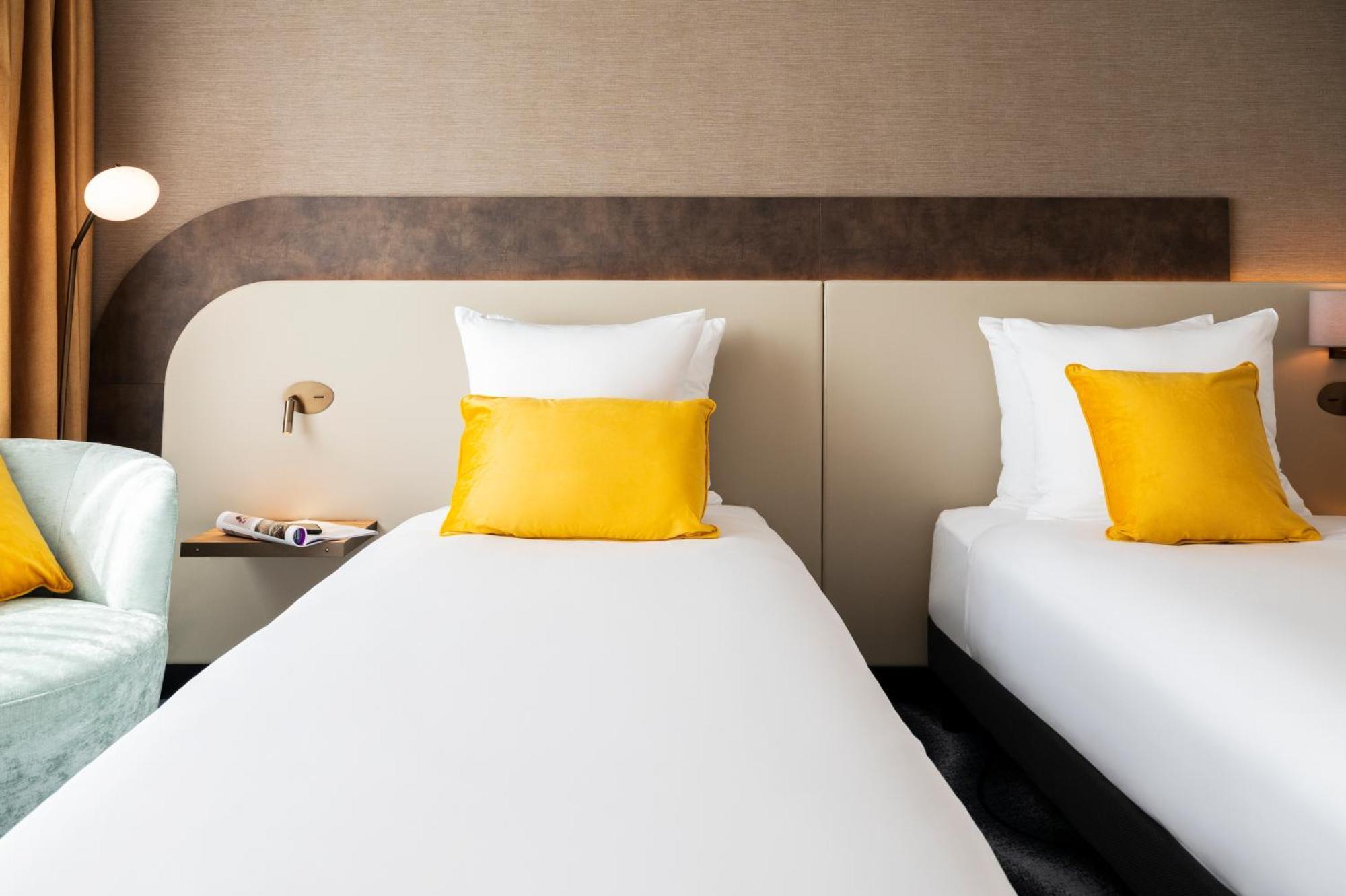 Mercure Amsterdam North Station Room photo
